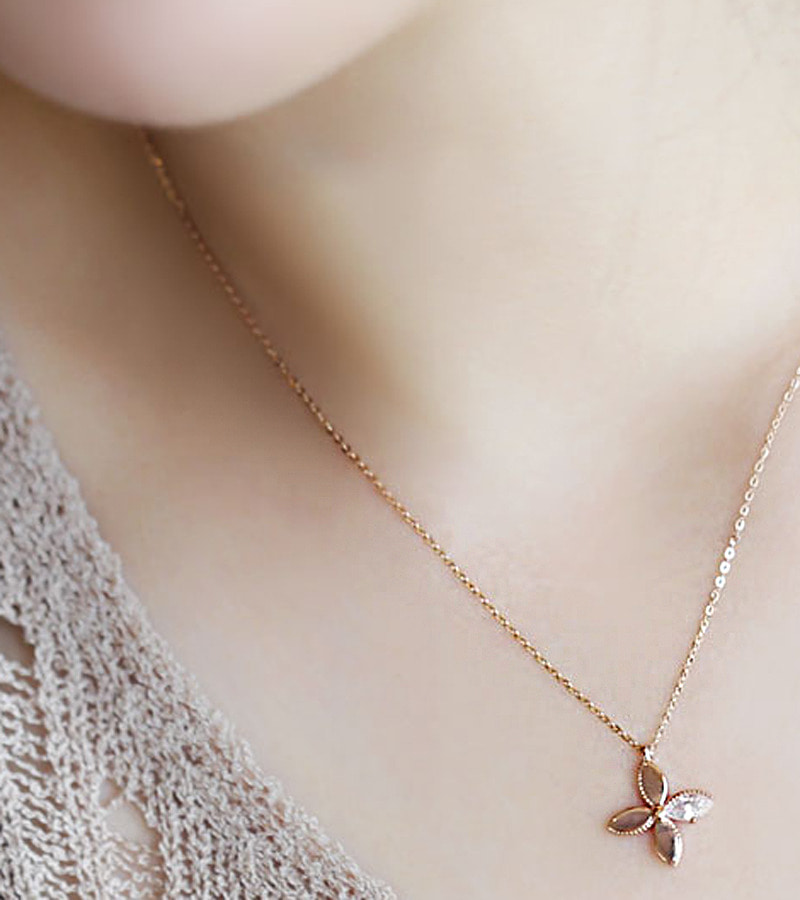 14k 18k 네잎 꽃 목걸이 Necklace